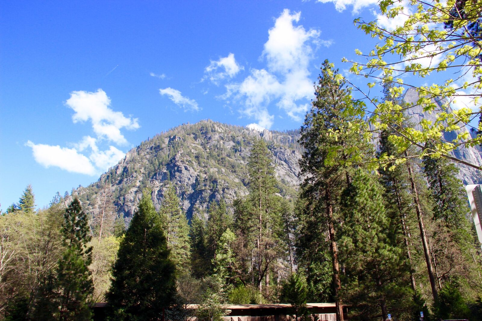 Canon EOS 600D (Rebel EOS T3i / EOS Kiss X5) sample photo. Mountains, landscape, valley photography