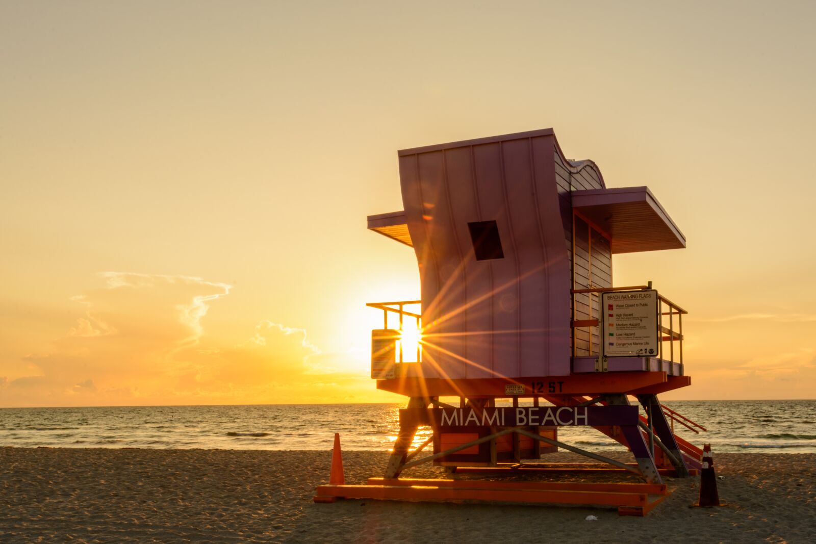 Nikon D7100 sample photo. Lifeguard house, beach, miami photography