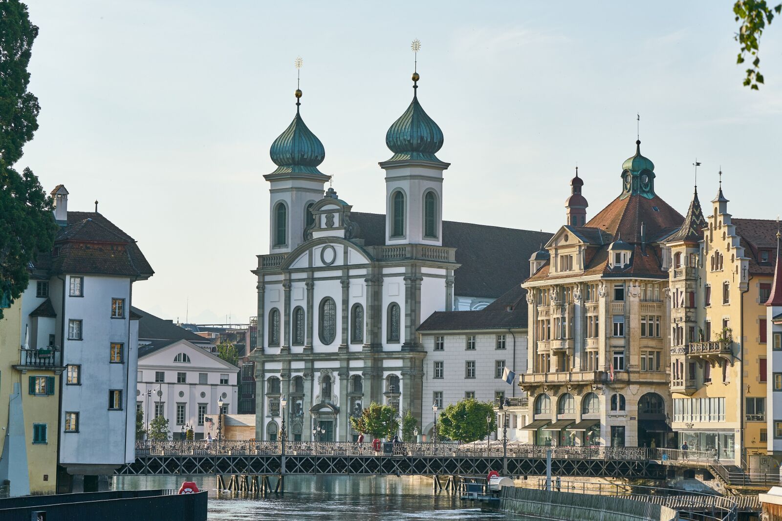 Sony FE 100-400mm F4.5-5.6 GM OSS sample photo. Lucerne, switzerland, tourism photography