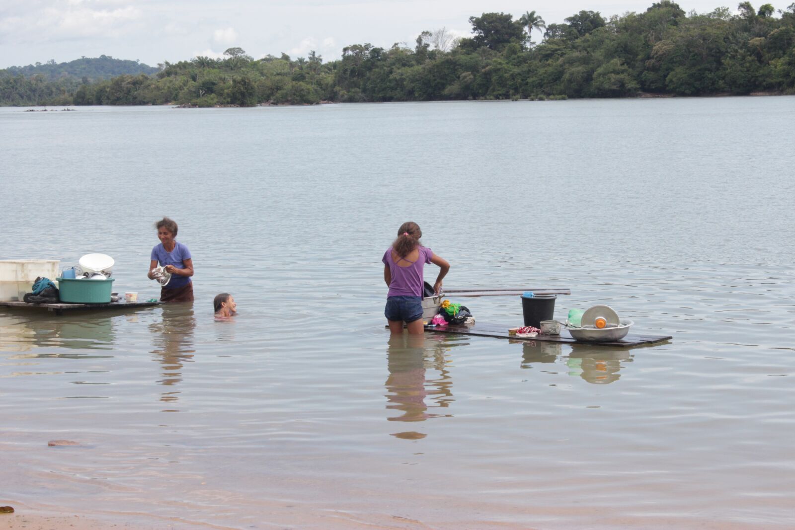 Canon EOS 600D (Rebel EOS T3i / EOS Kiss X5) sample photo. River, para, amazonas photography