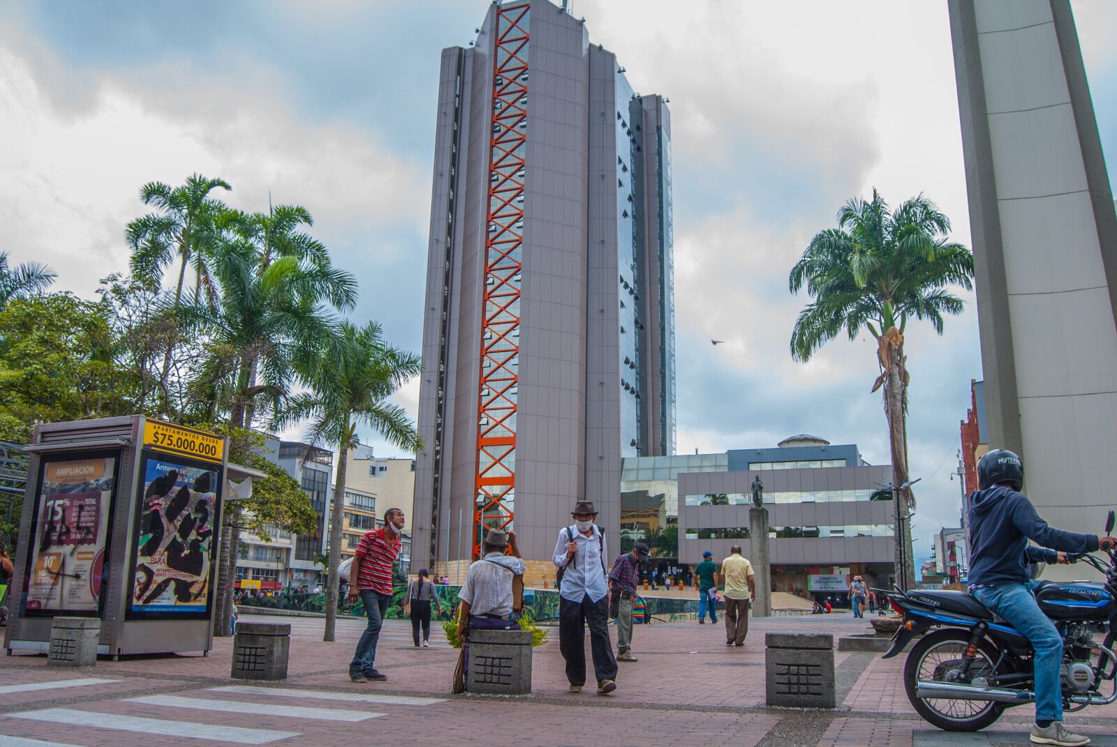 Nikon D3000 sample photo. Plaza de bol var photography