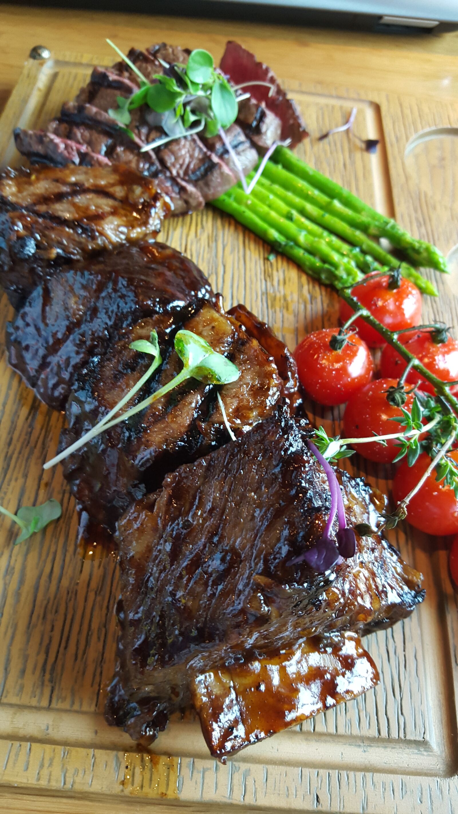 Samsung Galaxy S6 sample photo. Calf, dubai, tomato photography