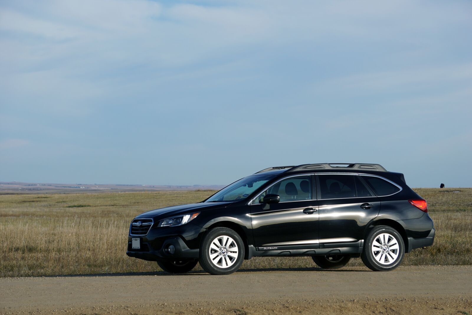 Sony E 55-210mm F4.5-6.3 OSS sample photo. Subaru, outback, car photography