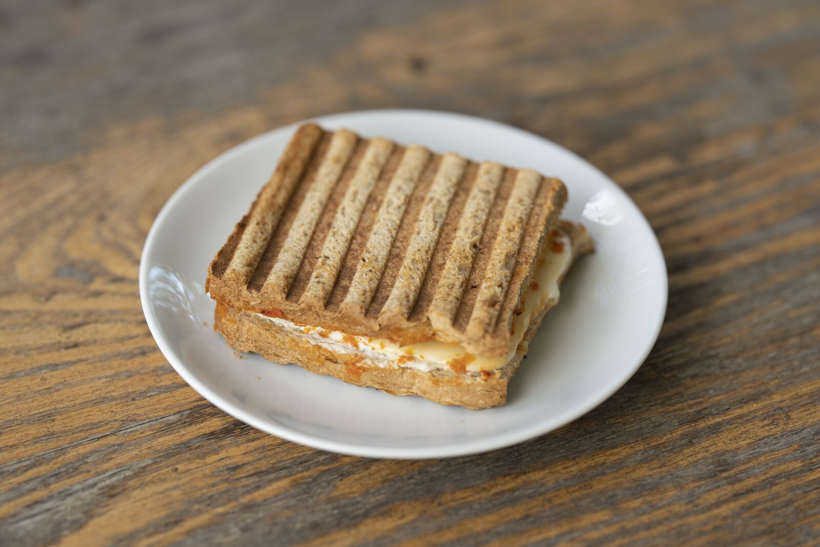 Canon RF 85mm F1.2L USM sample photo. Toast, bread, food photography