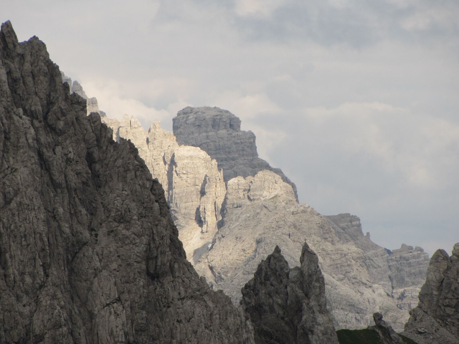 Canon PowerShot SX220 HS sample photo. High mountains, schroff, rock photography