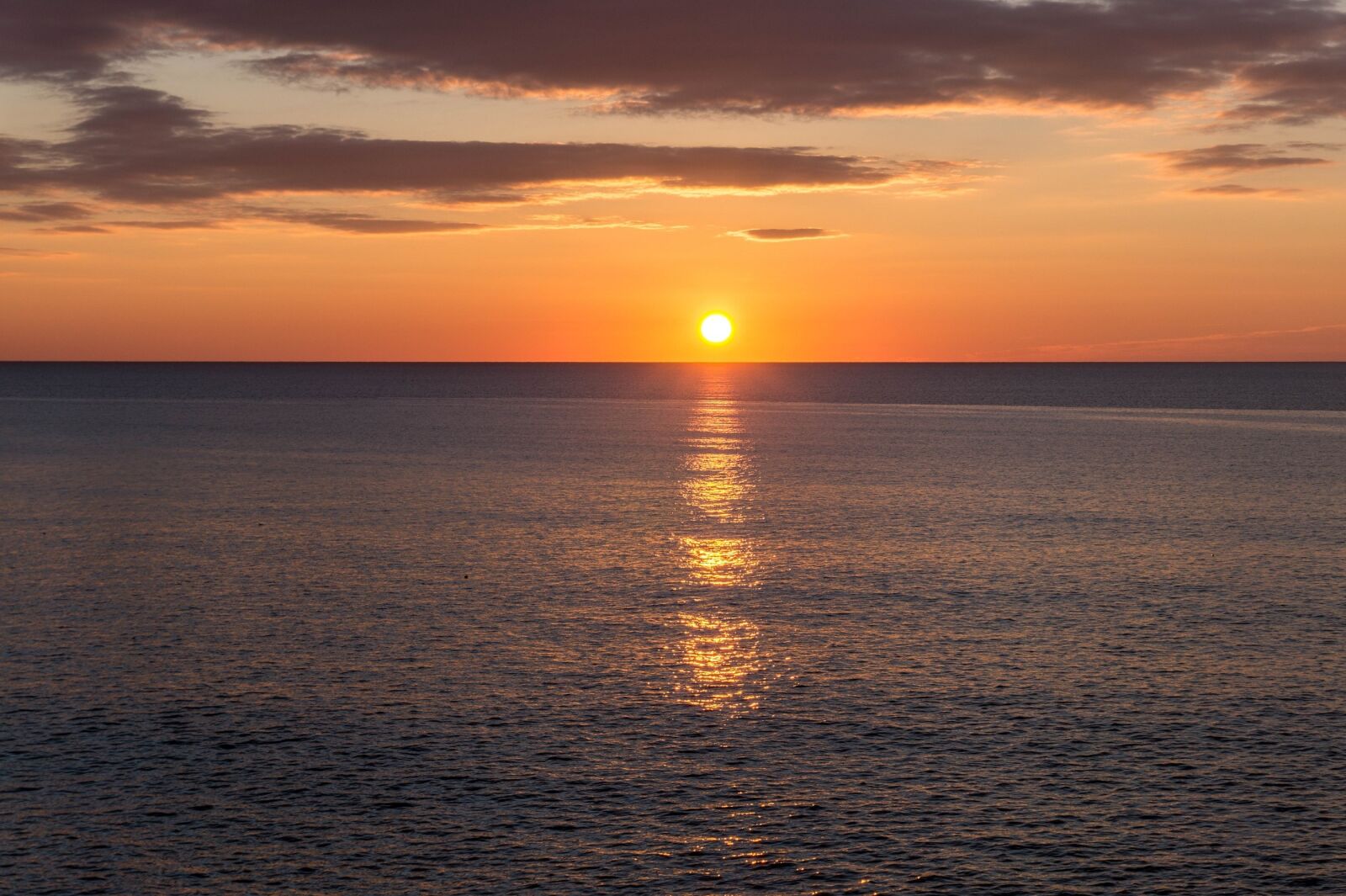 Sony Alpha a5000 (ILCE 5000) sample photo. Sunset, ocean, horizon photography