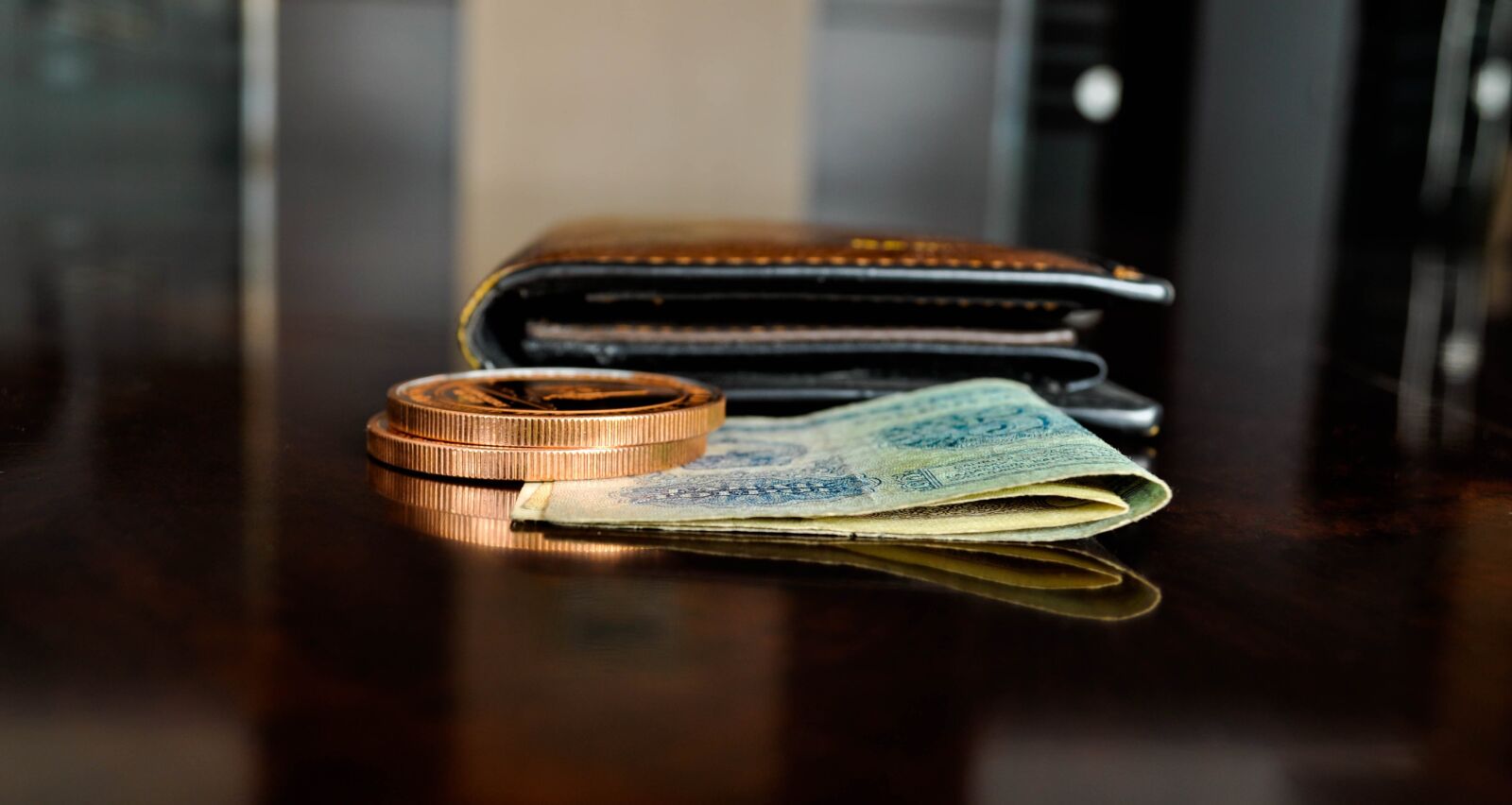 Nikon D90 sample photo. Banknote, coin, paper photography