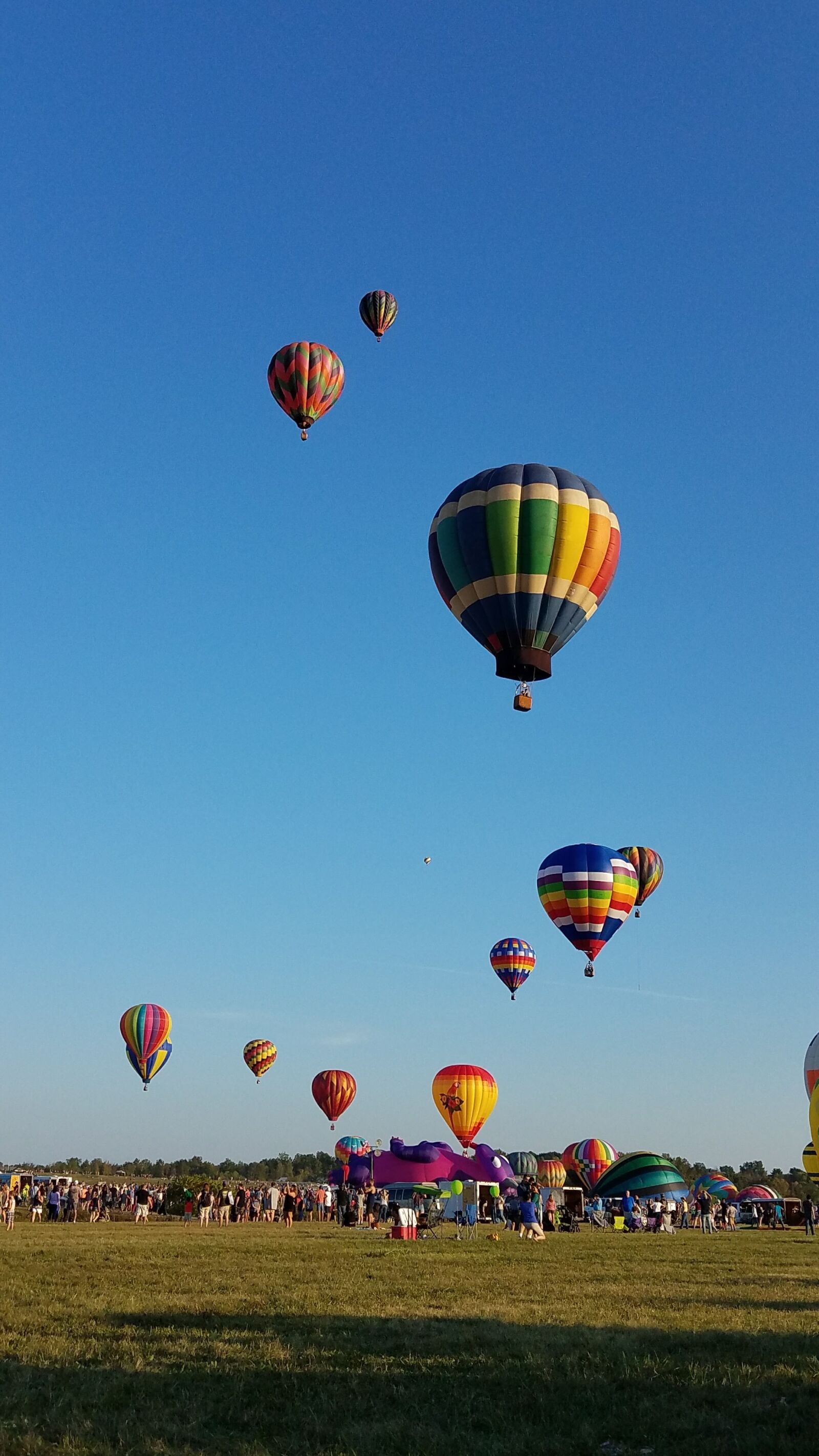 Samsung Galaxy S7 Edge sample photo. Balloons, festival, celebration photography