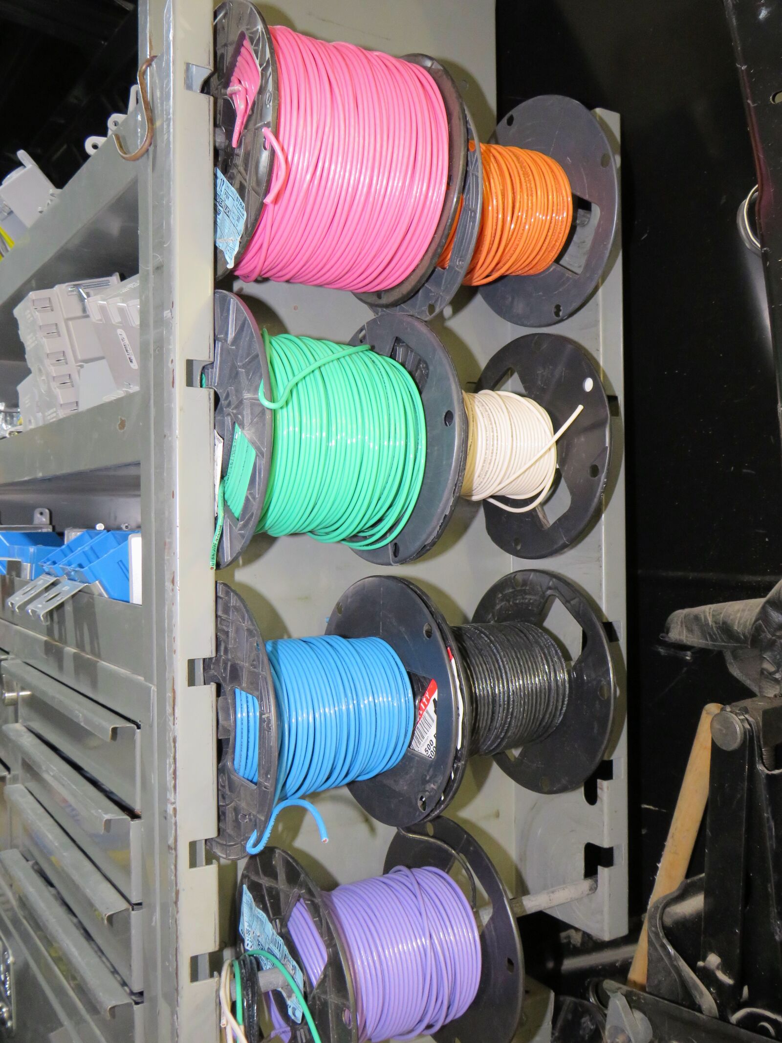 Canon PowerShot SX540 HS sample photo. Wire, rack, electrical photography