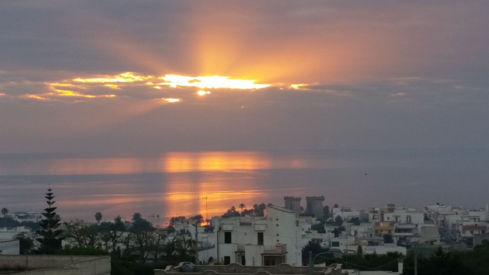 Samsung Galaxy S5 sample photo. Sunset, landscape, summer photography