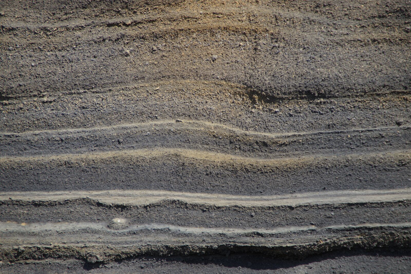 Sony SLT-A58 sample photo. Rock layers, mountain, tenerife photography