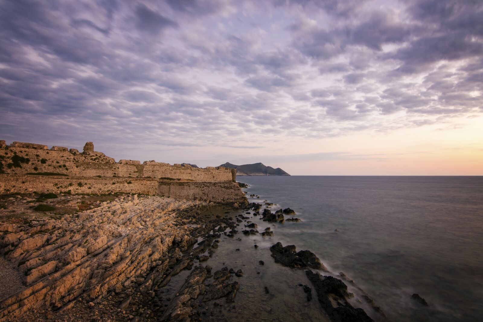 Nikon D5300 + Tokina AT-X Pro 11-16mm F2.8 DX II sample photo. Sea, coastline, ocean photography