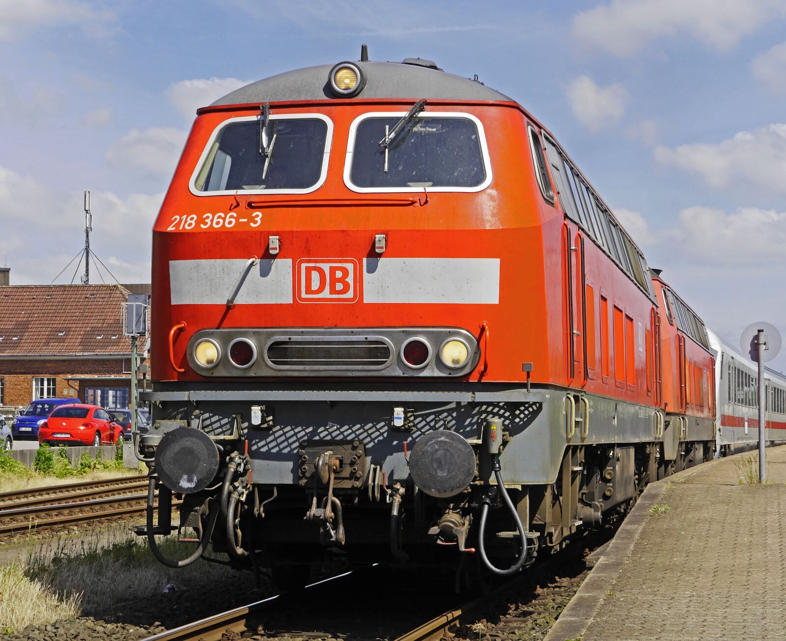 Panasonic Lumix DMC-GH3 sample photo. Diesel locomotive, double traction photography