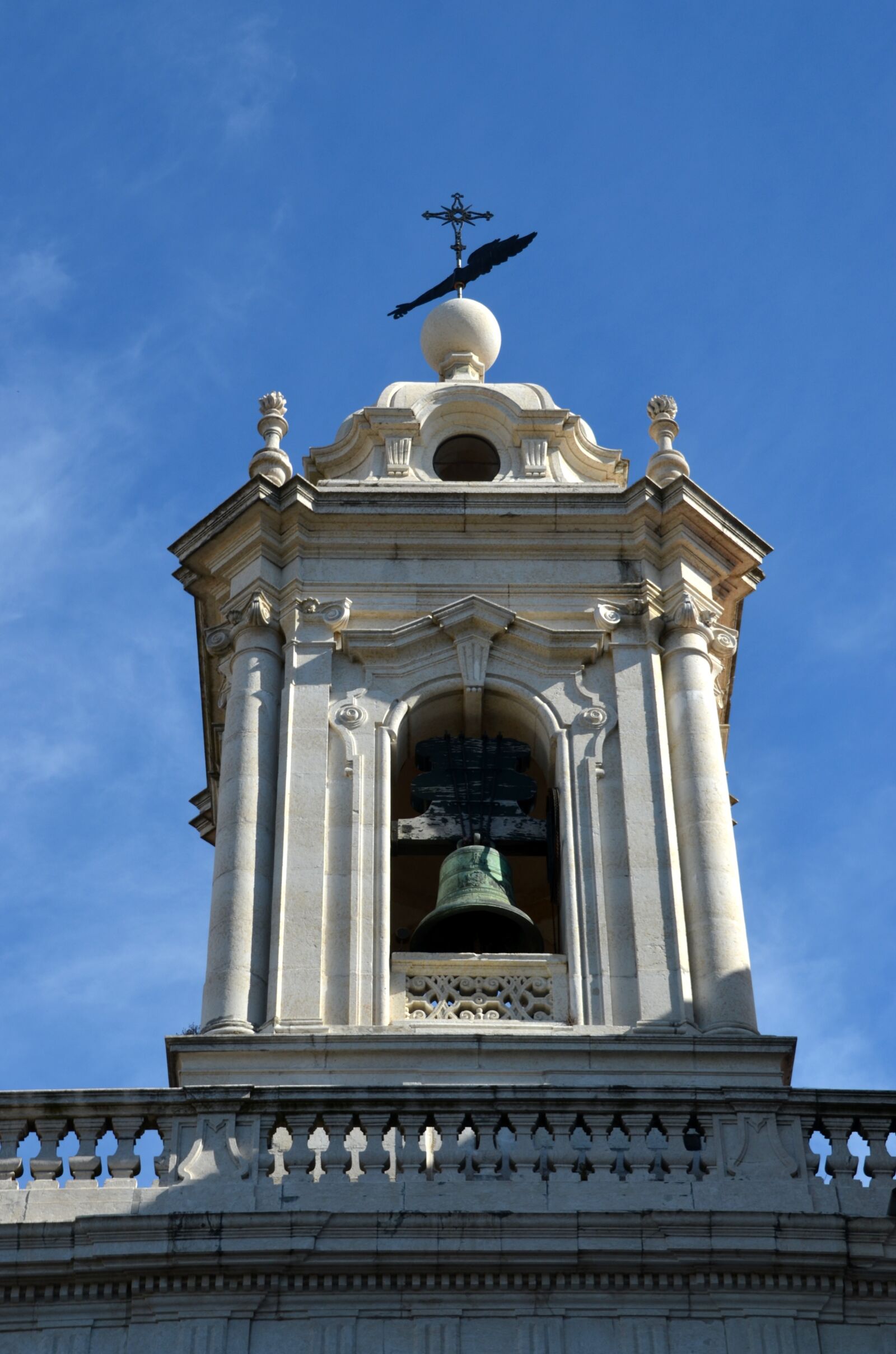 Nikon D5100 sample photo. Lisbon, tram, portugal photography