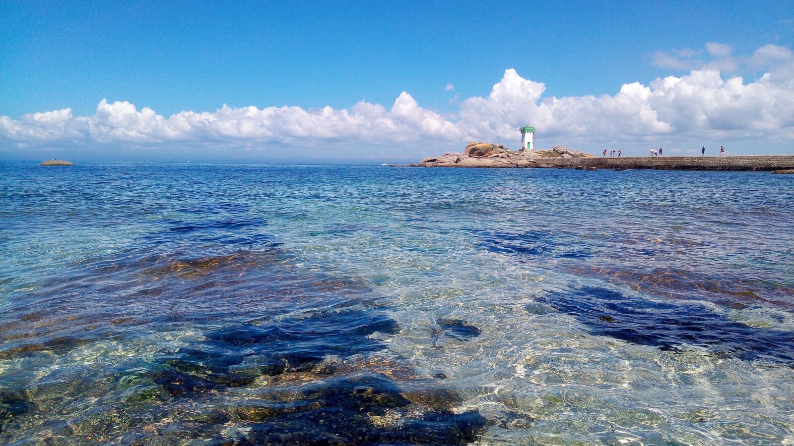 ASUS ZenFone 3 Max (ZC520TL) sample photo. Sea, blue, transparent photography