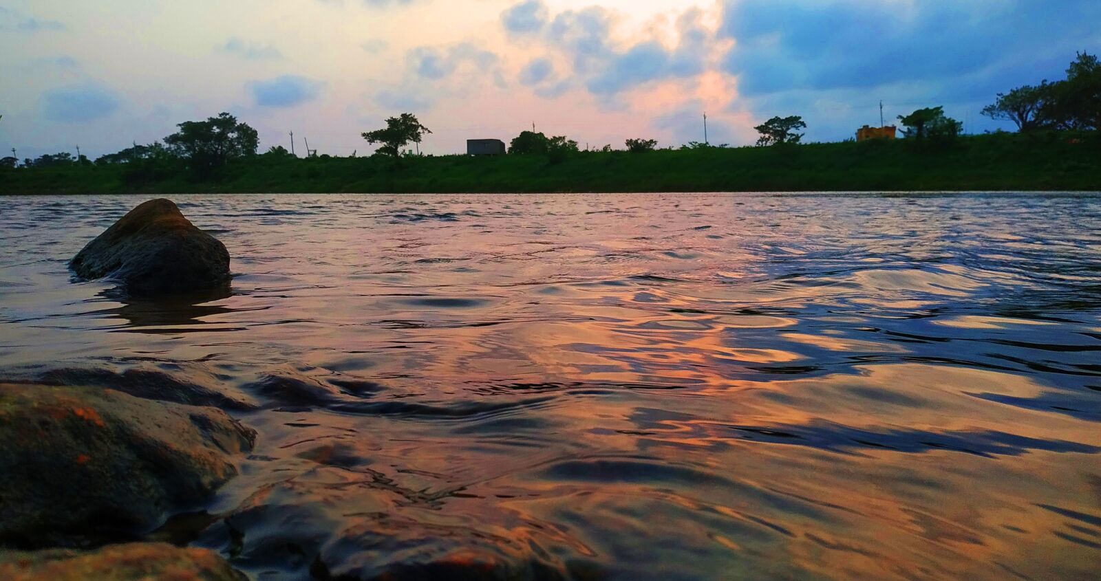 Xiaomi Redmi Note 6 Pro sample photo. River, bay, water photography
