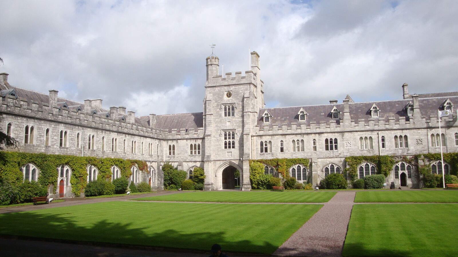 Sony Cyber-shot DSC-W170 sample photo. Cork, university college cork photography