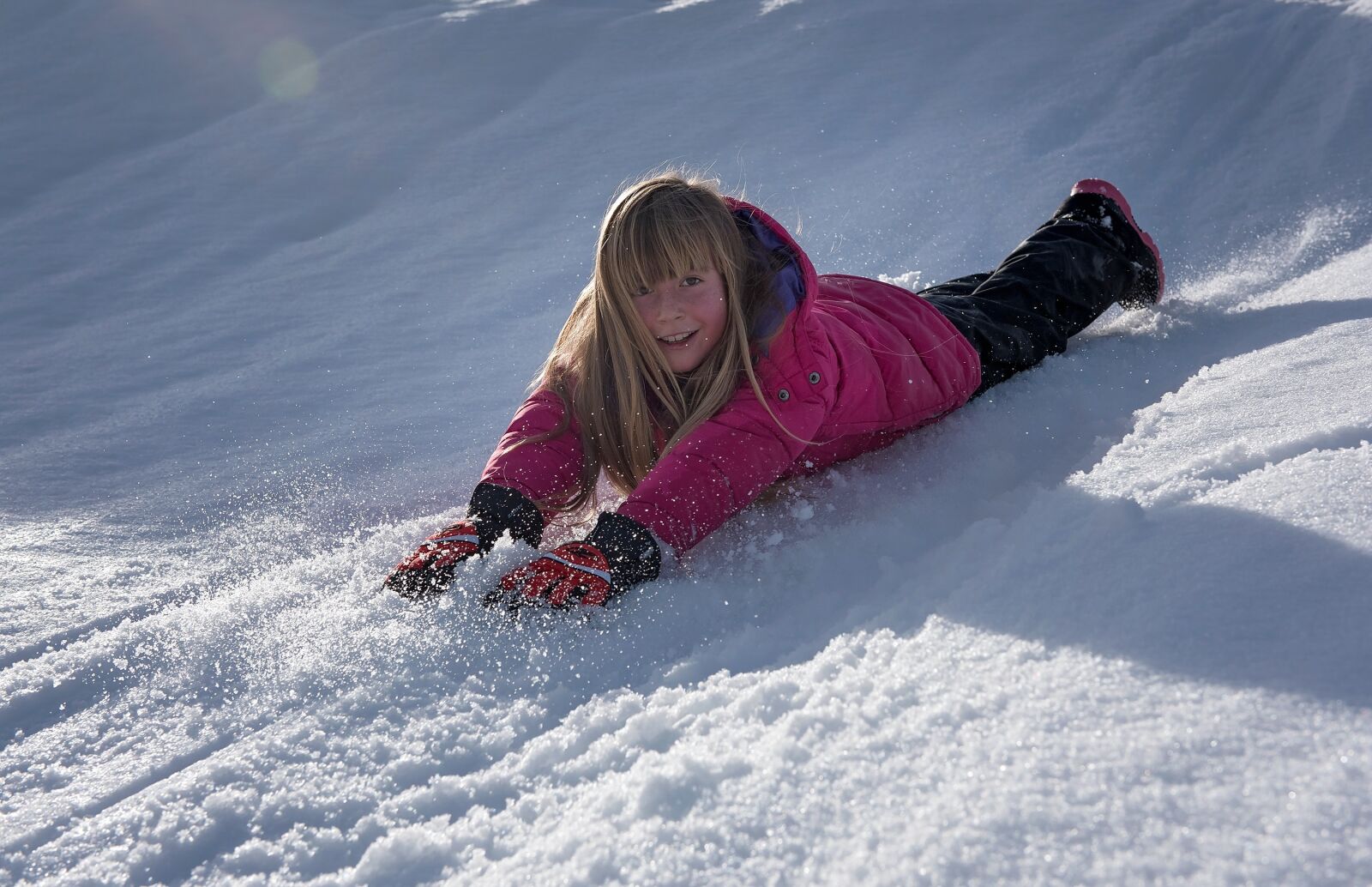 Nikon D750 sample photo. Child, girl, winter photography