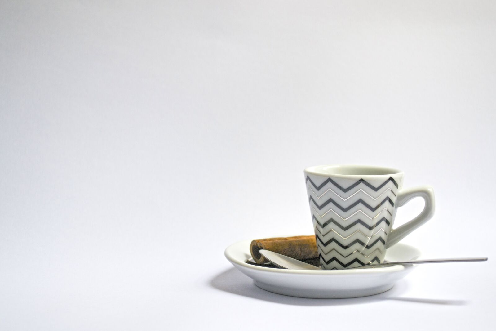 Nikon D3100 sample photo. Cup, spoon, cinnamon photography