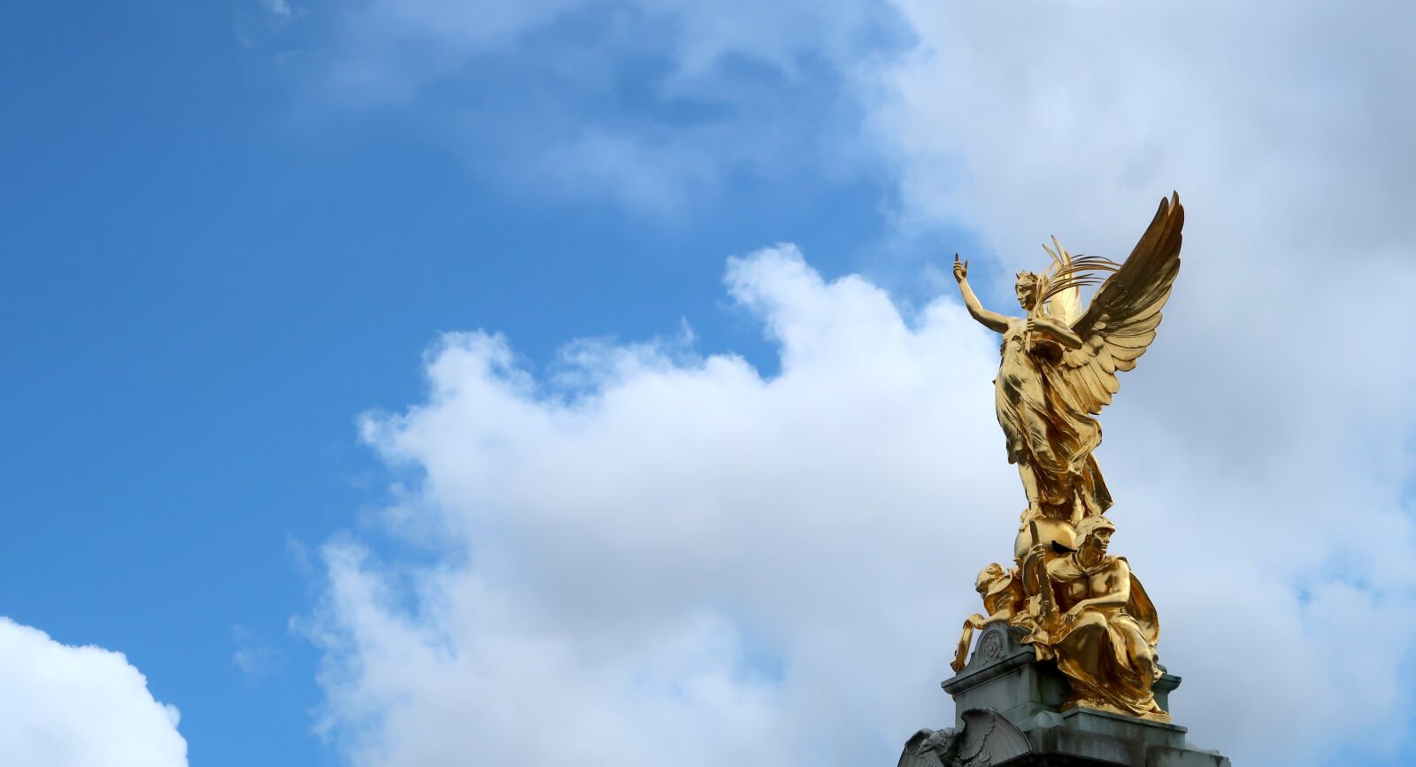 Canon PowerShot G7 X Mark II sample photo. Victoria memorial, london, buckingham photography