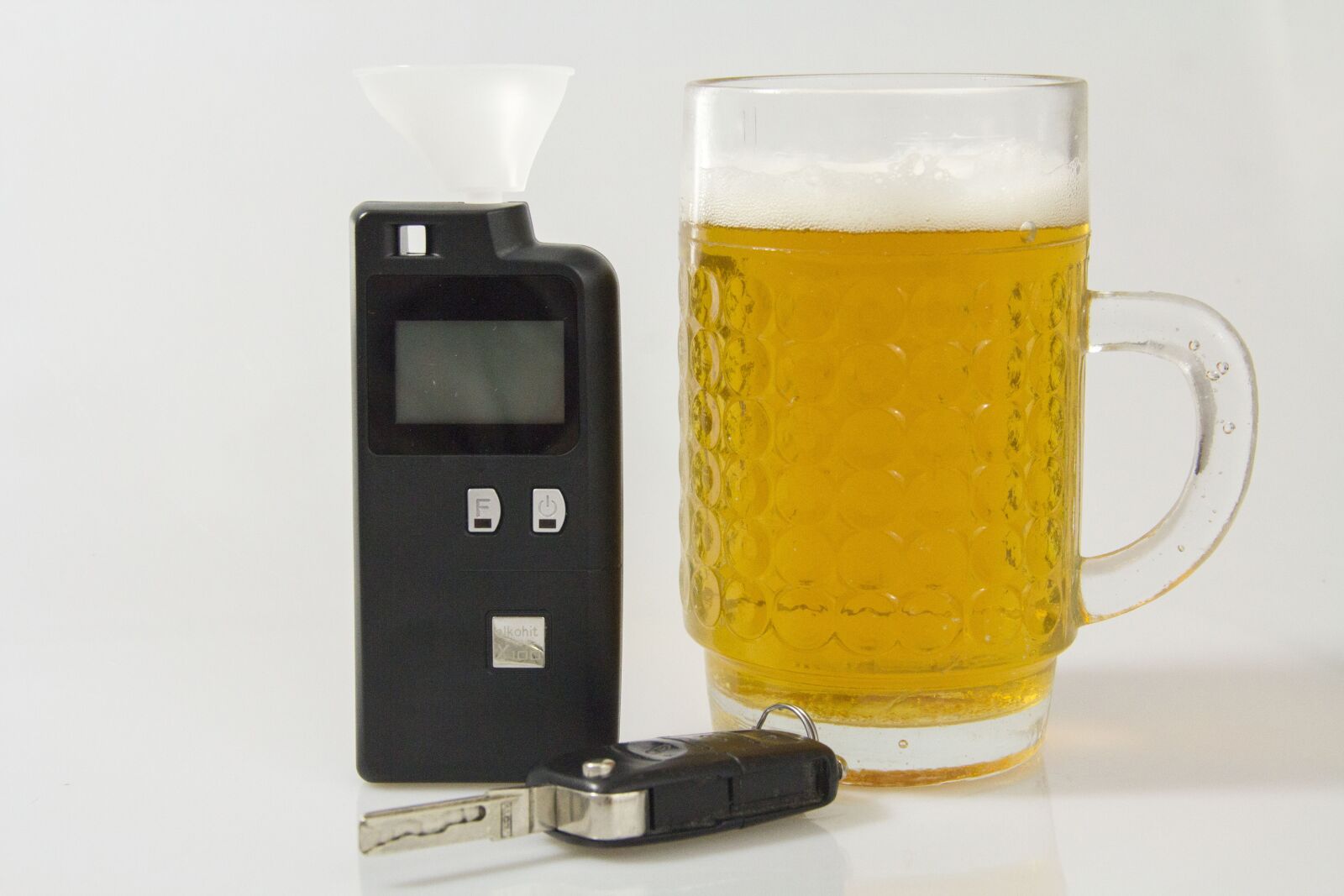 Canon EF-S 18-135mm F3.5-5.6 IS sample photo. Breathalyser, the police, sobriety photography