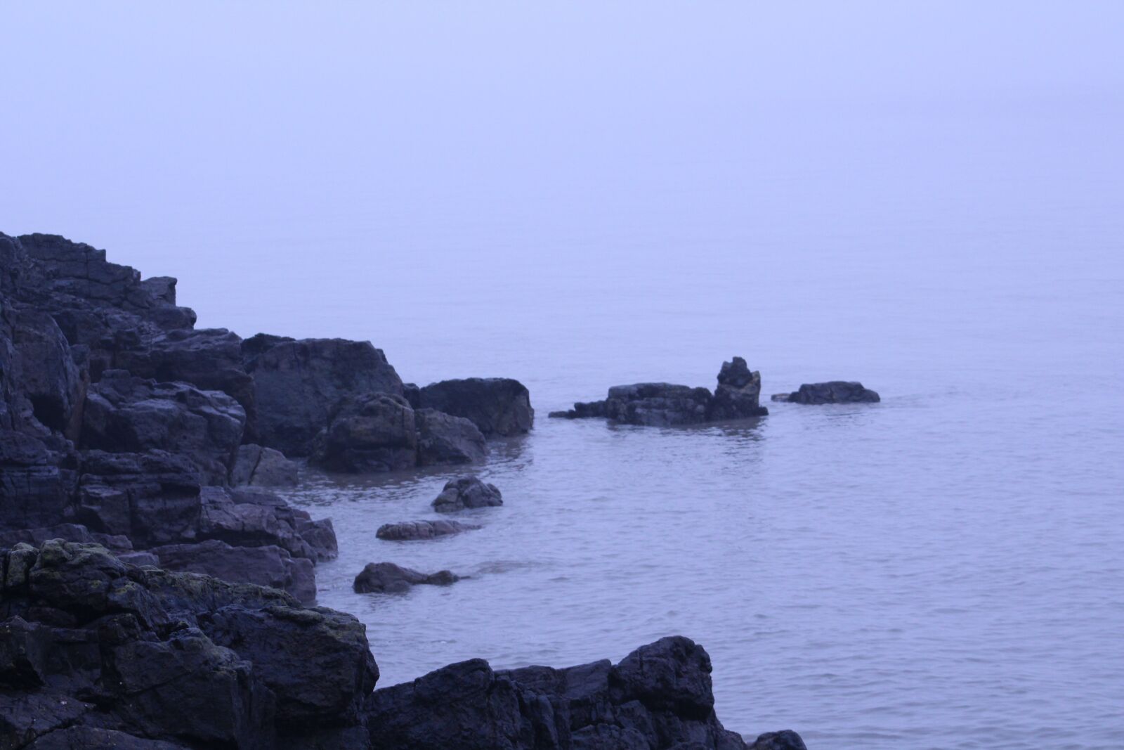 Canon EOS 1300D (EOS Rebel T6 / EOS Kiss X80) sample photo. Sea, rocks, nature photography