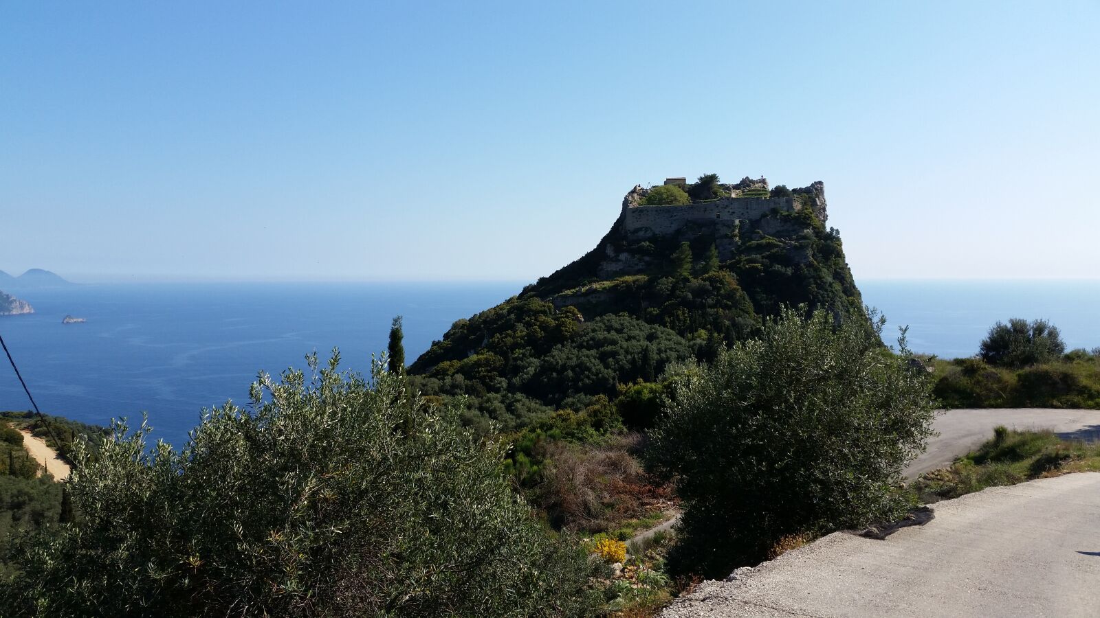Samsung Galaxy S5 sample photo. Corfu, greece, mountain photography