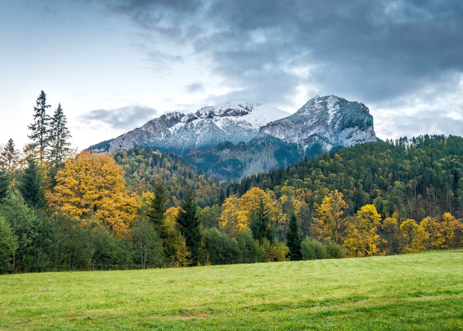 Panasonic Lumix DMC-GX7 sample photo. Mountains, belanské tatry, rocks photography