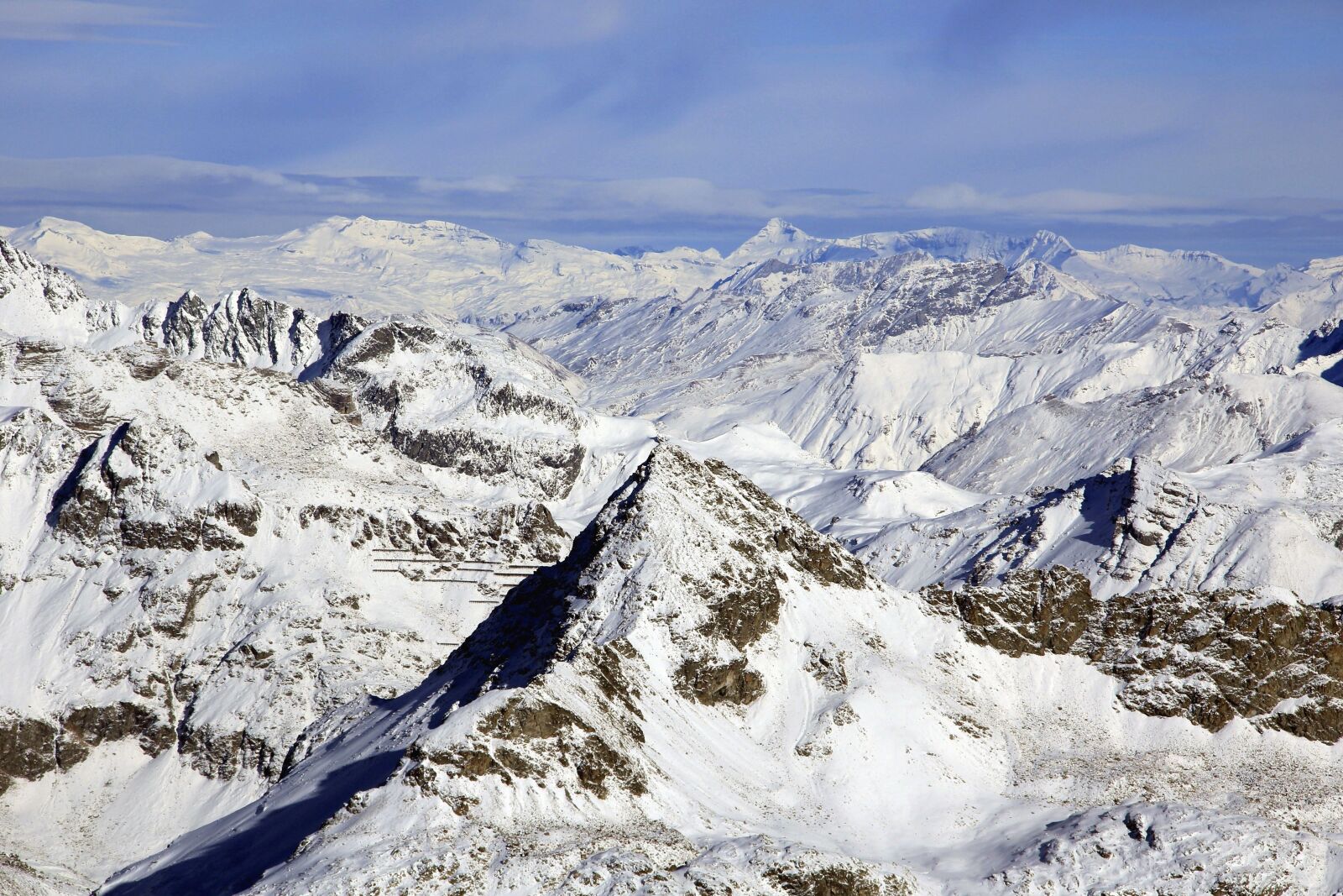 Canon EOS 550D (EOS Rebel T2i / EOS Kiss X4) sample photo. Sky, mountains, rocks, snow photography