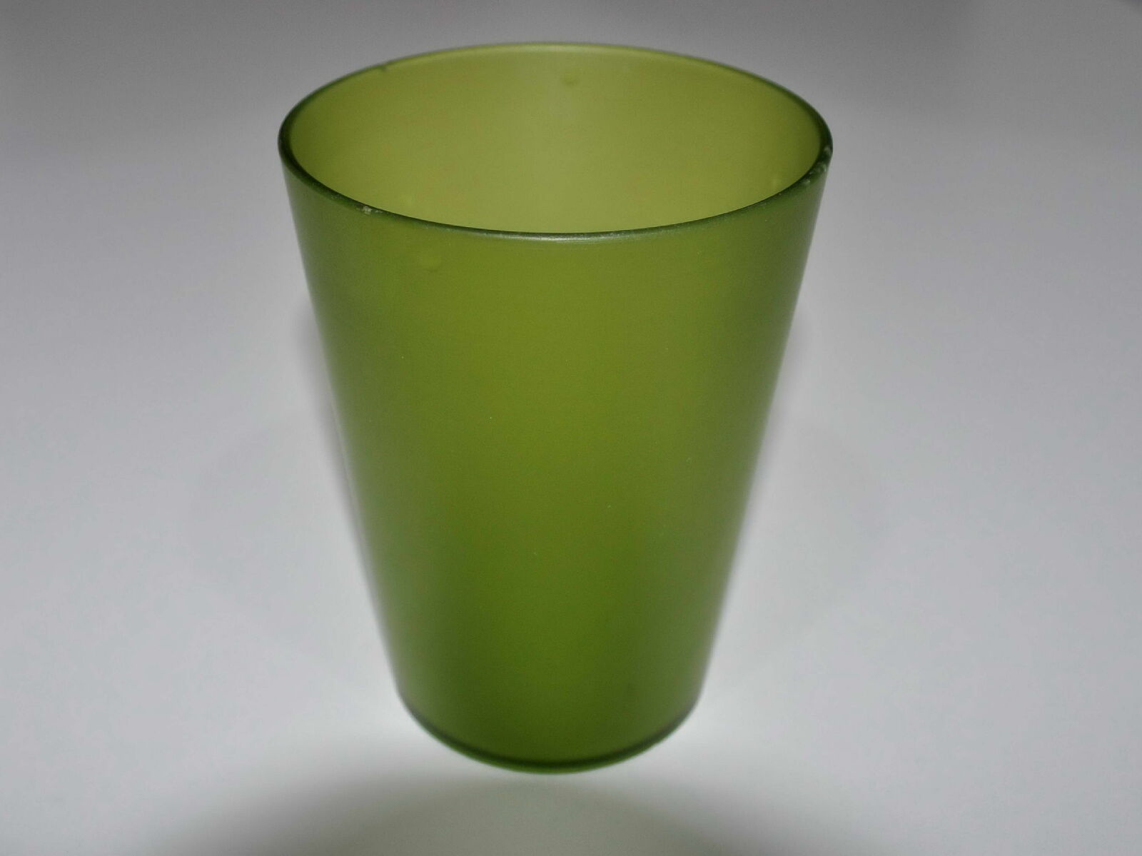 Nikon D5000 sample photo. Green, glass, cup photography