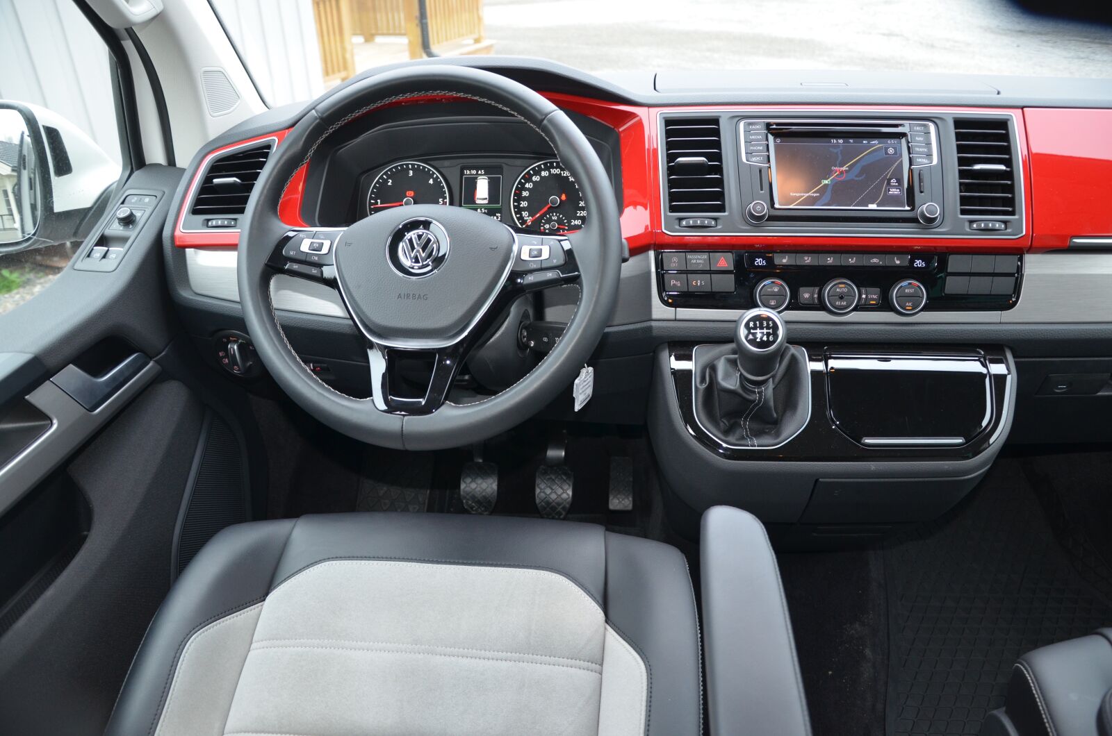Nikon D7000 sample photo. Volkswagen, multivan, t6 photography