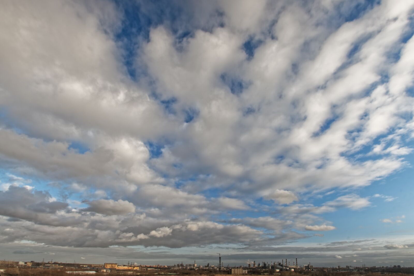 Canon EOS 500D (EOS Rebel T1i / EOS Kiss X3) sample photo. Sky, landscape, clouds photography