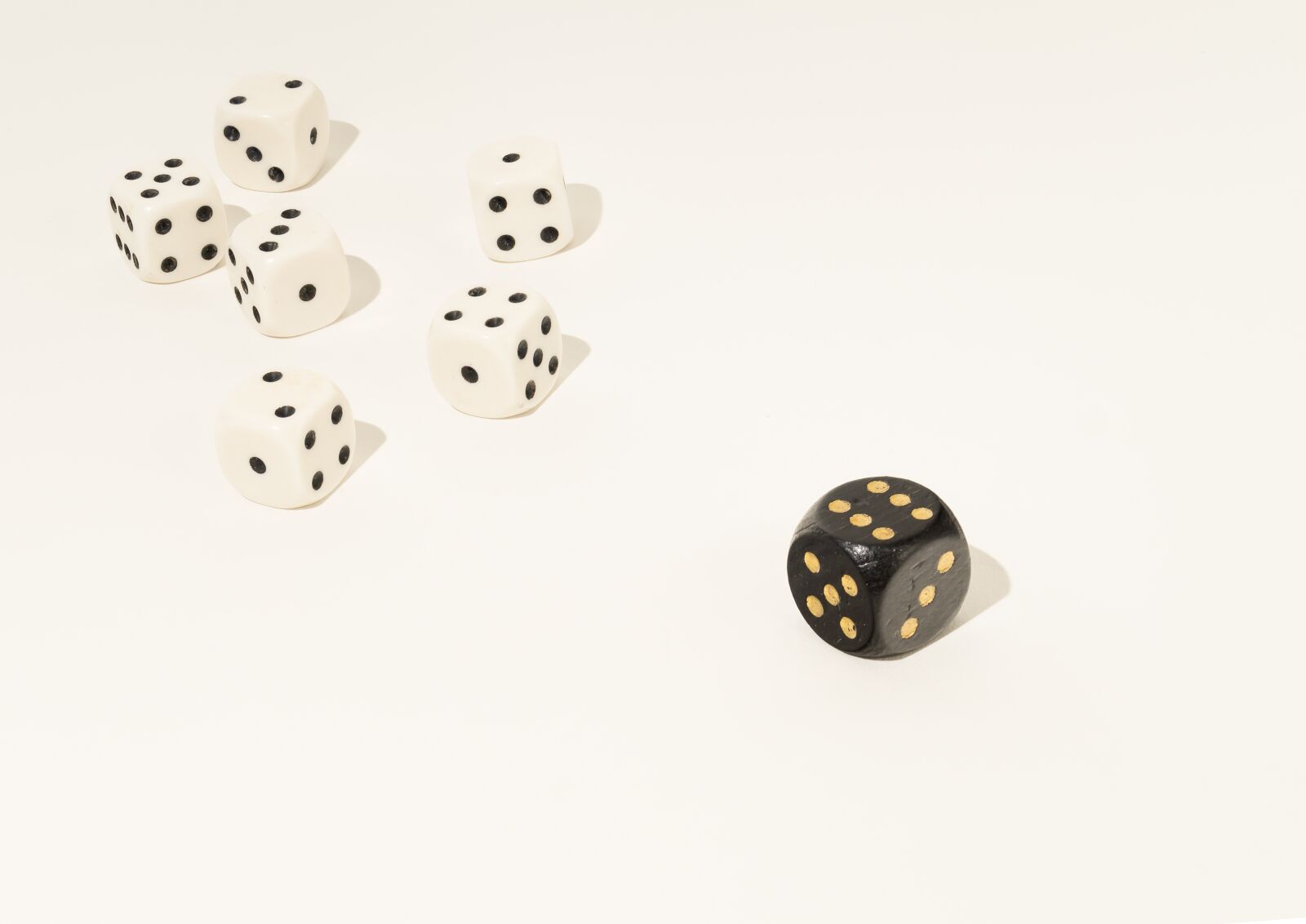 Sony DT 18-55mm F3.5-5.6 SAM II sample photo. Dice, games, gaming photography