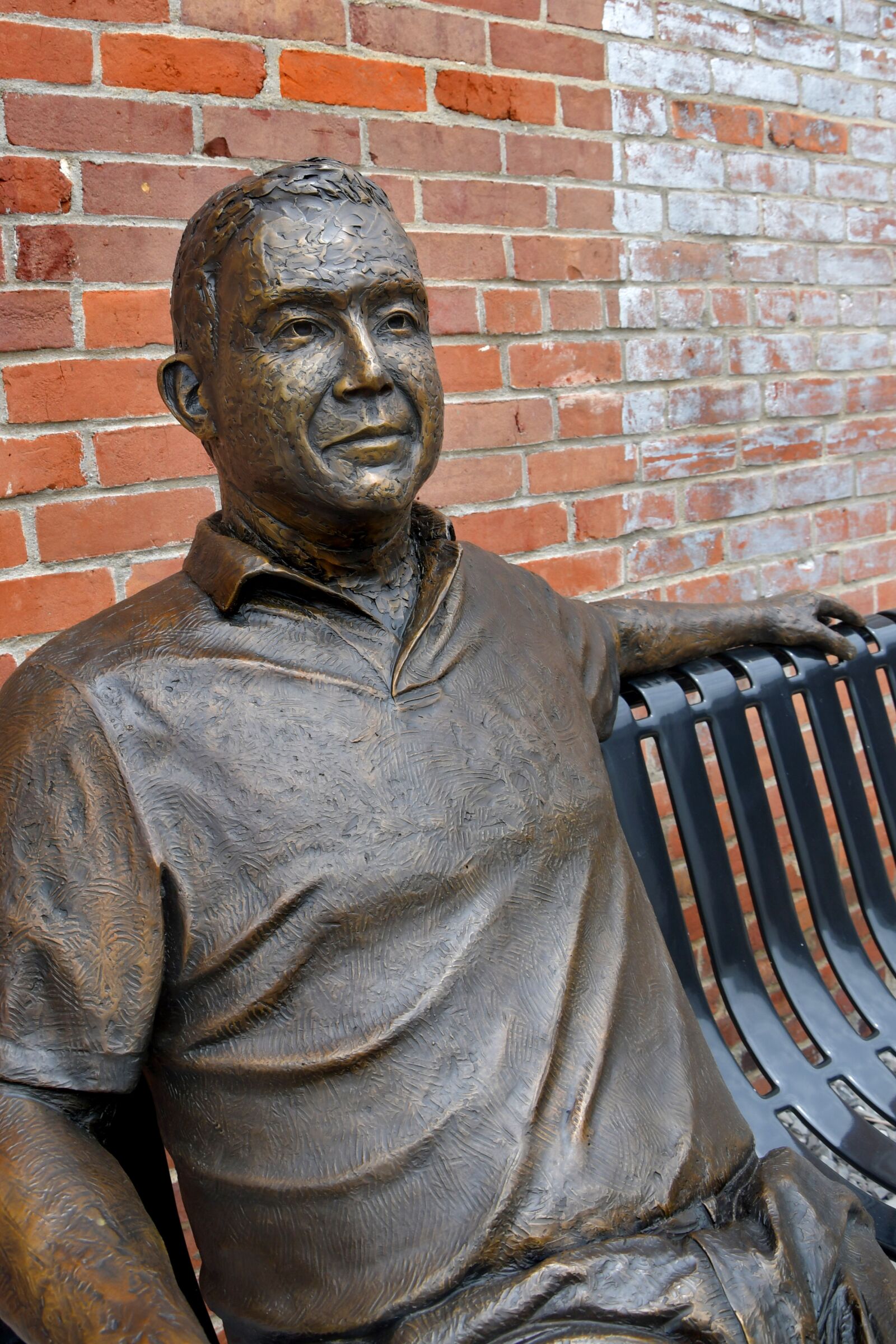 Nikon D7500 sample photo. Statue, bench, man photography