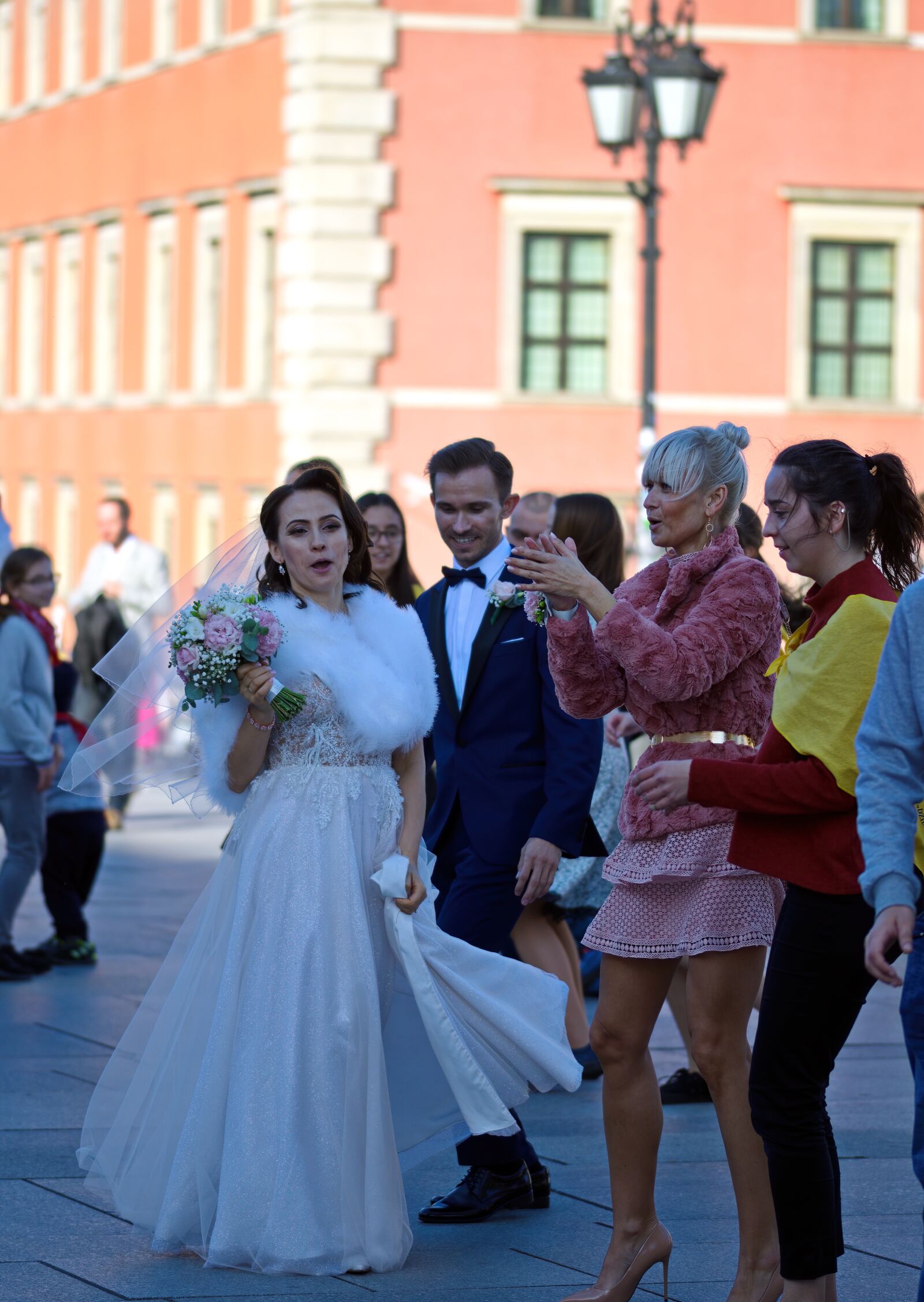 Nikon D5100 sample photo. Bride, dress, white photography