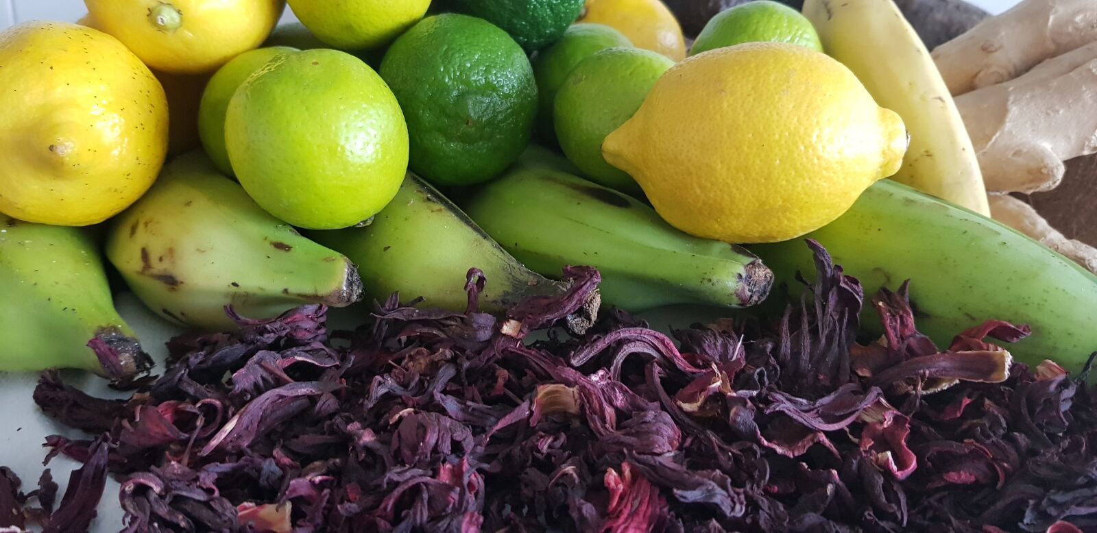 Samsung Galaxy S8+ sample photo. Fruits, lemon, plantain banana photography
