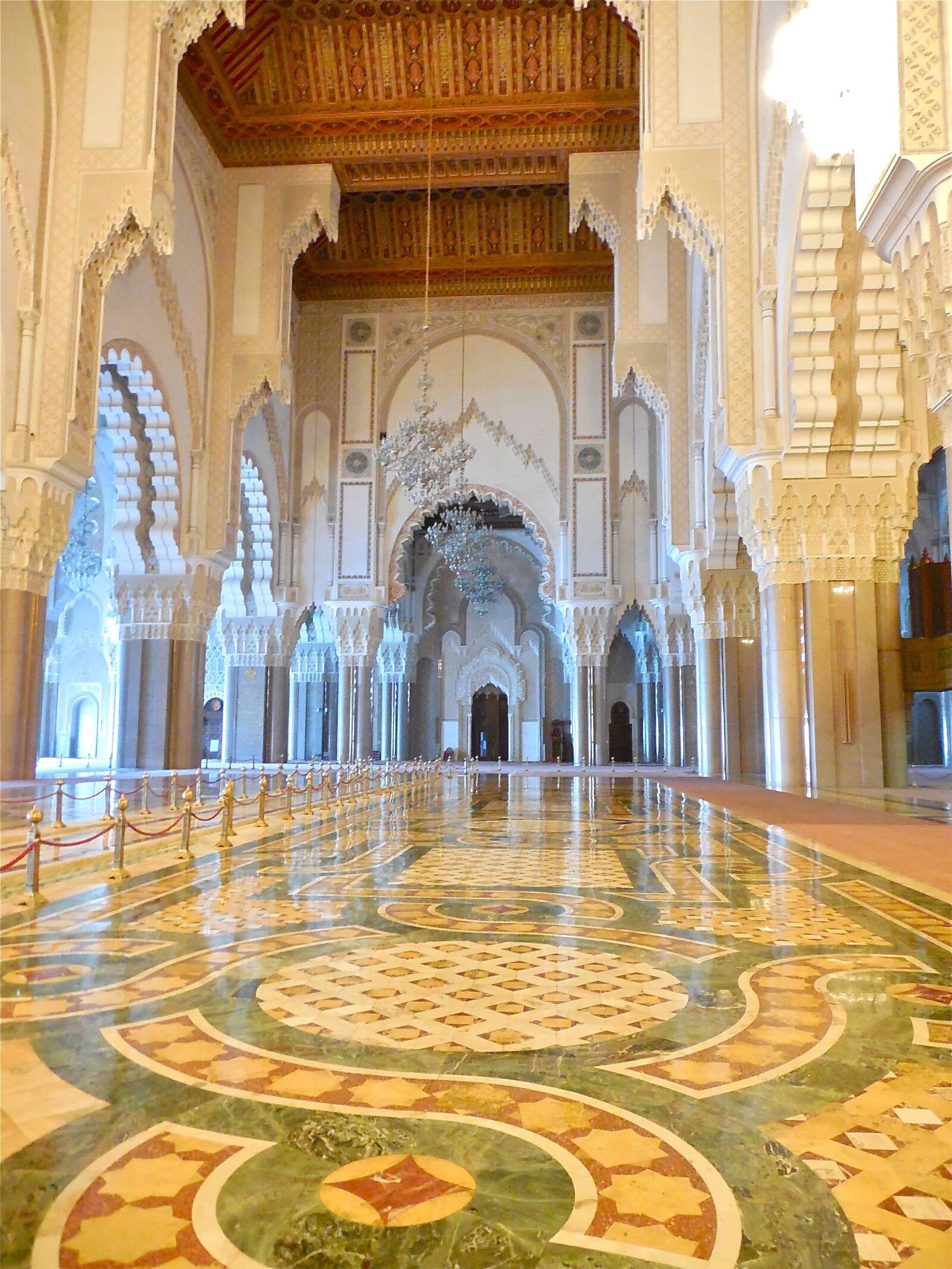 Nikon Coolpix L610 sample photo. Casablanca, hassan ii, mosque photography
