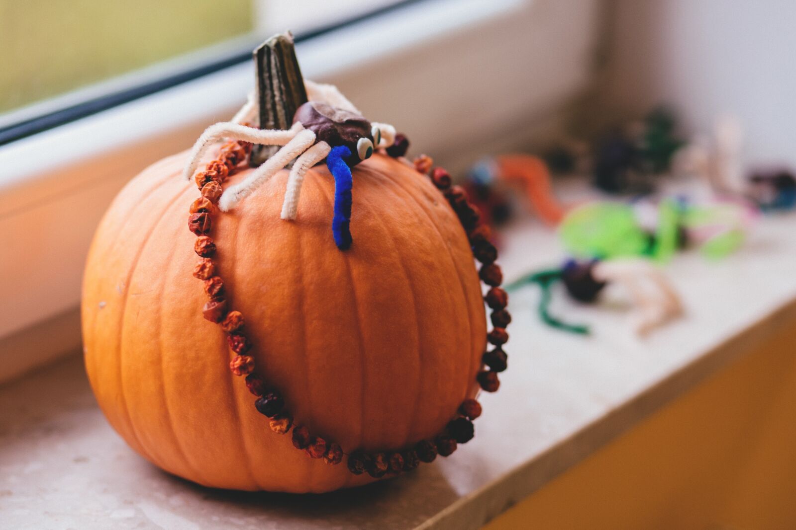 Canon EF 85mm F1.8 USM sample photo. Autumn, baby, candy photography