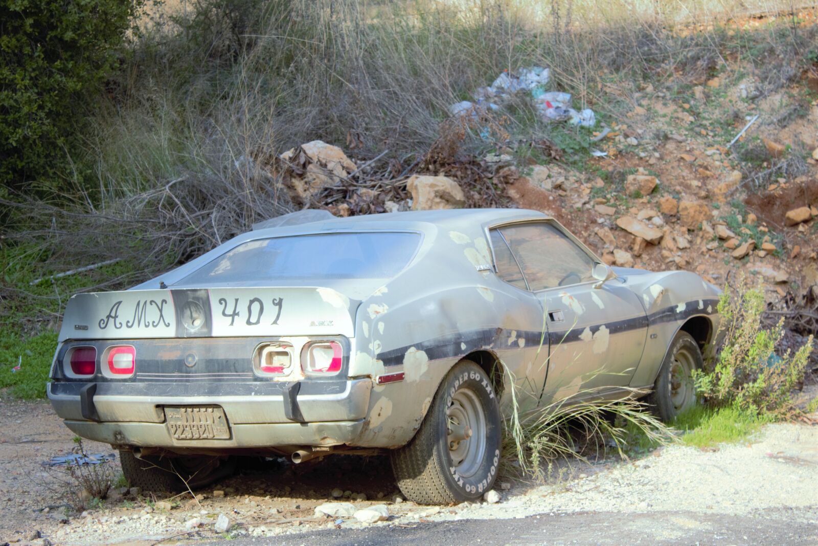 Canon EOS 600D (Rebel EOS T3i / EOS Kiss X5) sample photo. Machine, old, old car photography