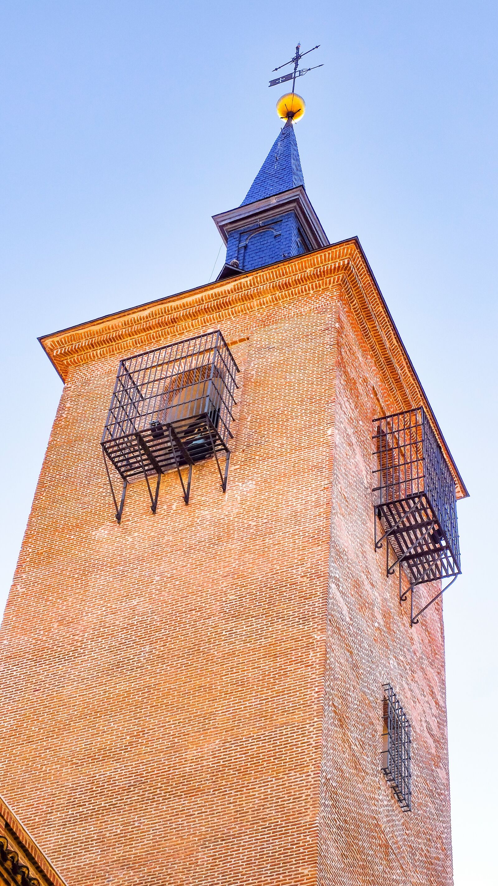 Fujifilm X30 sample photo. Tower, bell tower, church photography