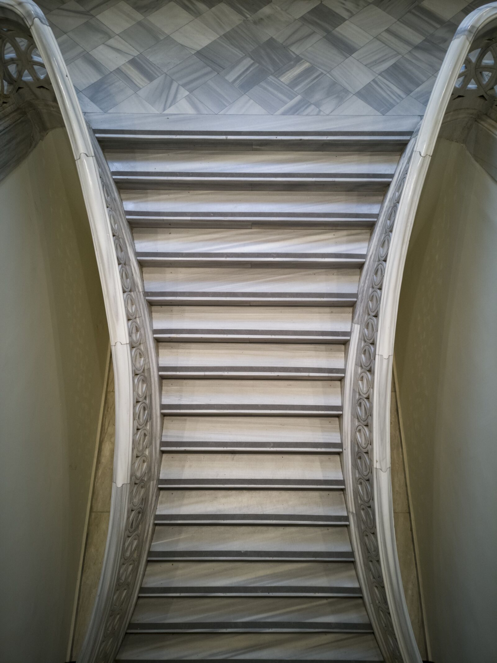 HUAWEI CLT-L09 sample photo. Stairs, marble, marbles photography