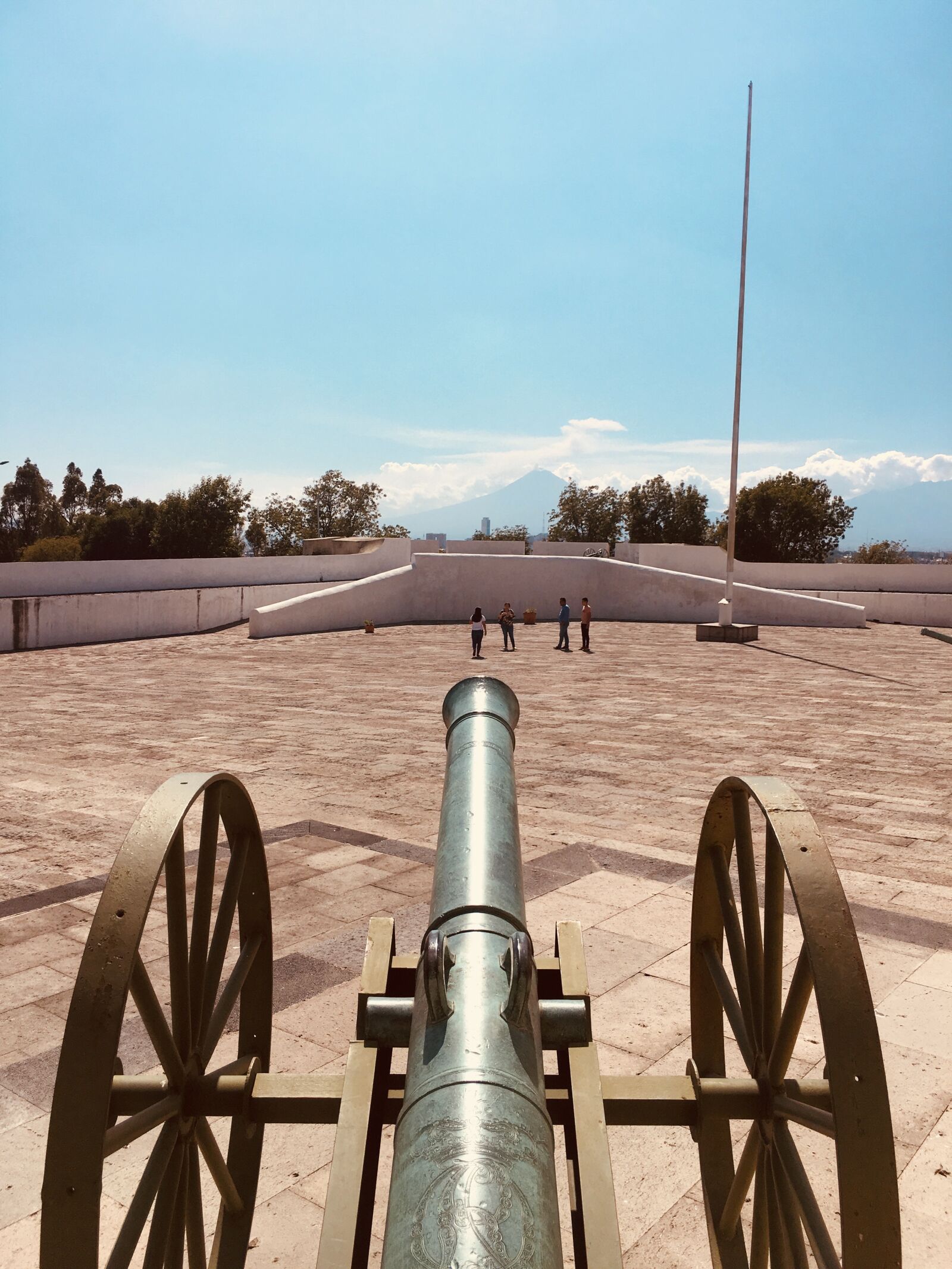 iPhone 6s Plus back camera 4.15mm f/2.2 sample photo. Culture, history, mexico photography