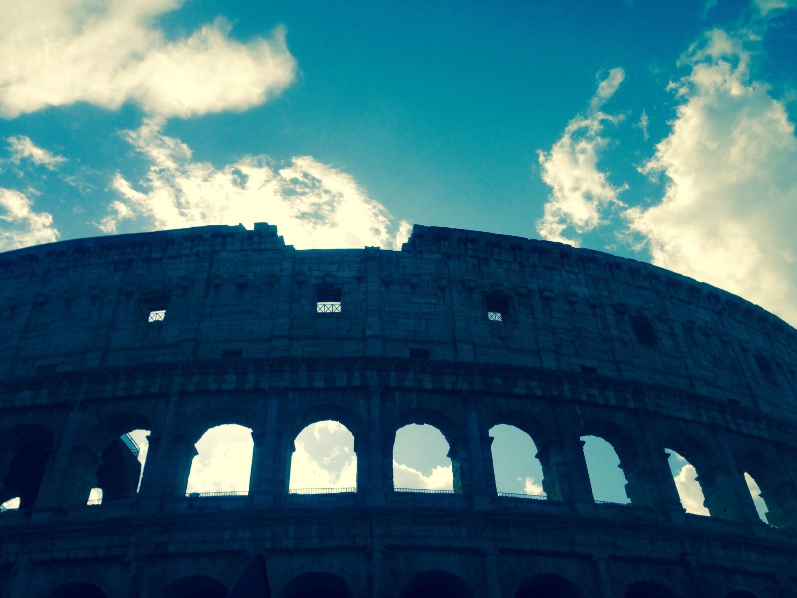 iPhone 5 back camera 4.12mm f/2.4 sample photo. Colosseum, rome, italy photography