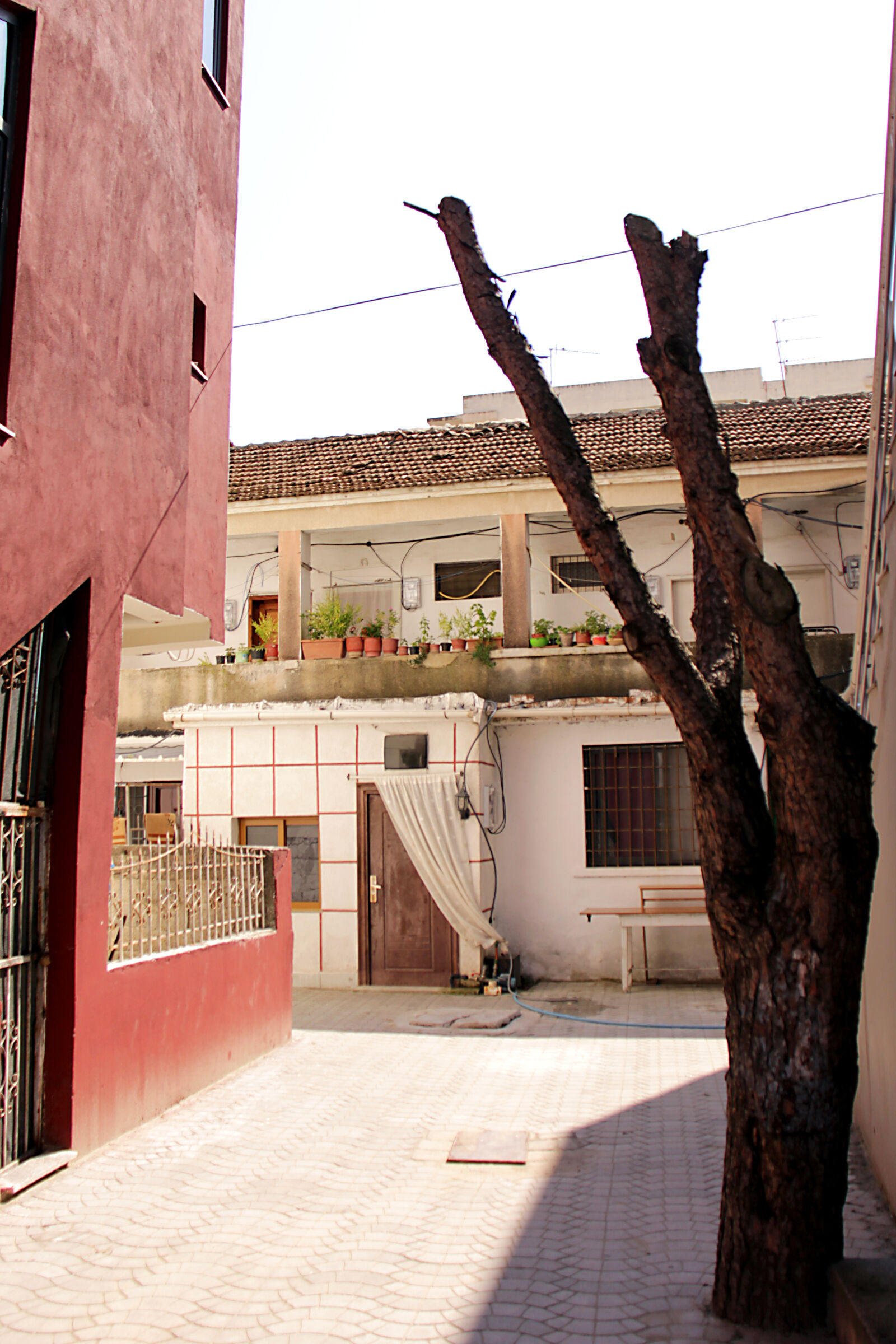 Canon EF-S 18-200mm F3.5-5.6 IS sample photo. Albania, durres, old, city photography