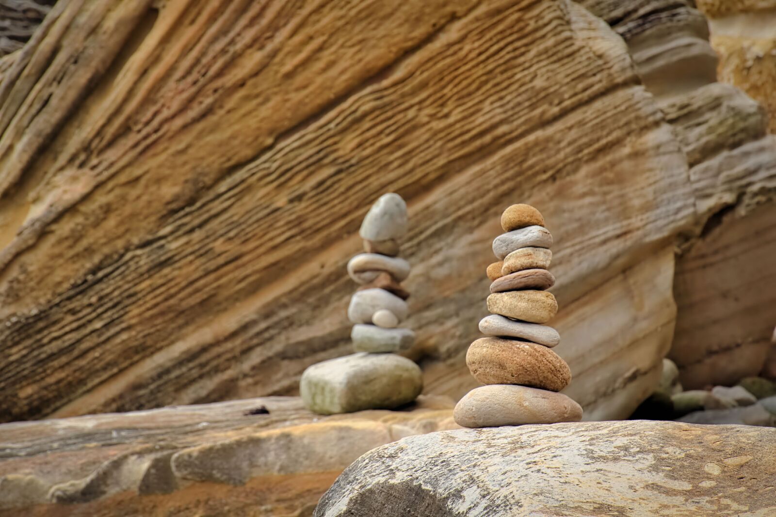 Panasonic Lumix DMC-FZ1000 sample photo. Stones, sand stone, rock photography