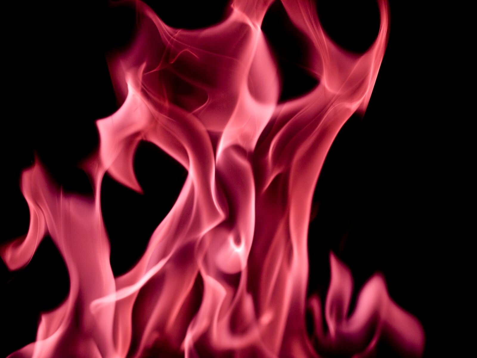 Olympus E-3 sample photo. Flames, flickering, fire photography
