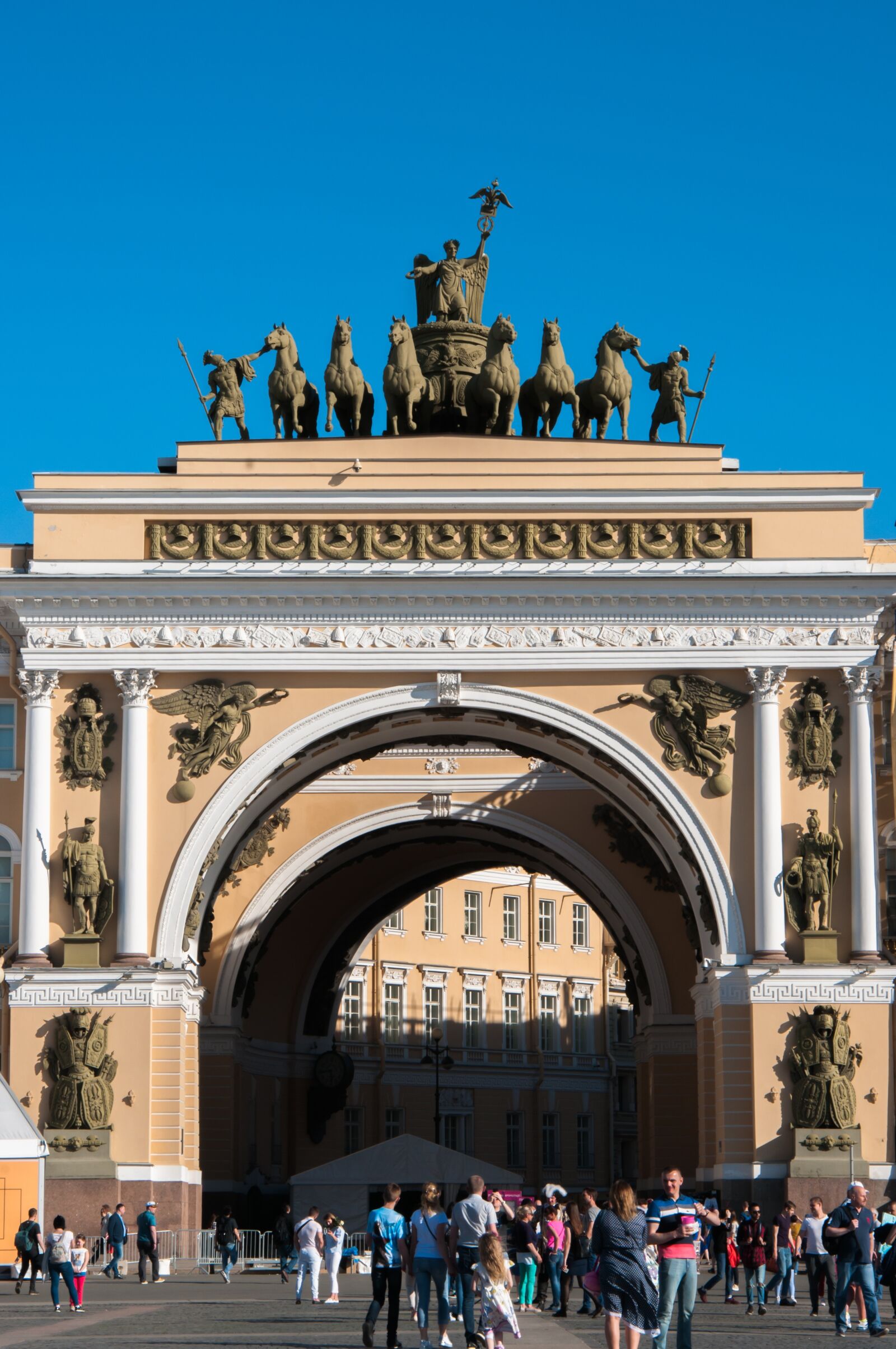 Nikon D300S sample photo. Arch, architecture, the headquarters photography
