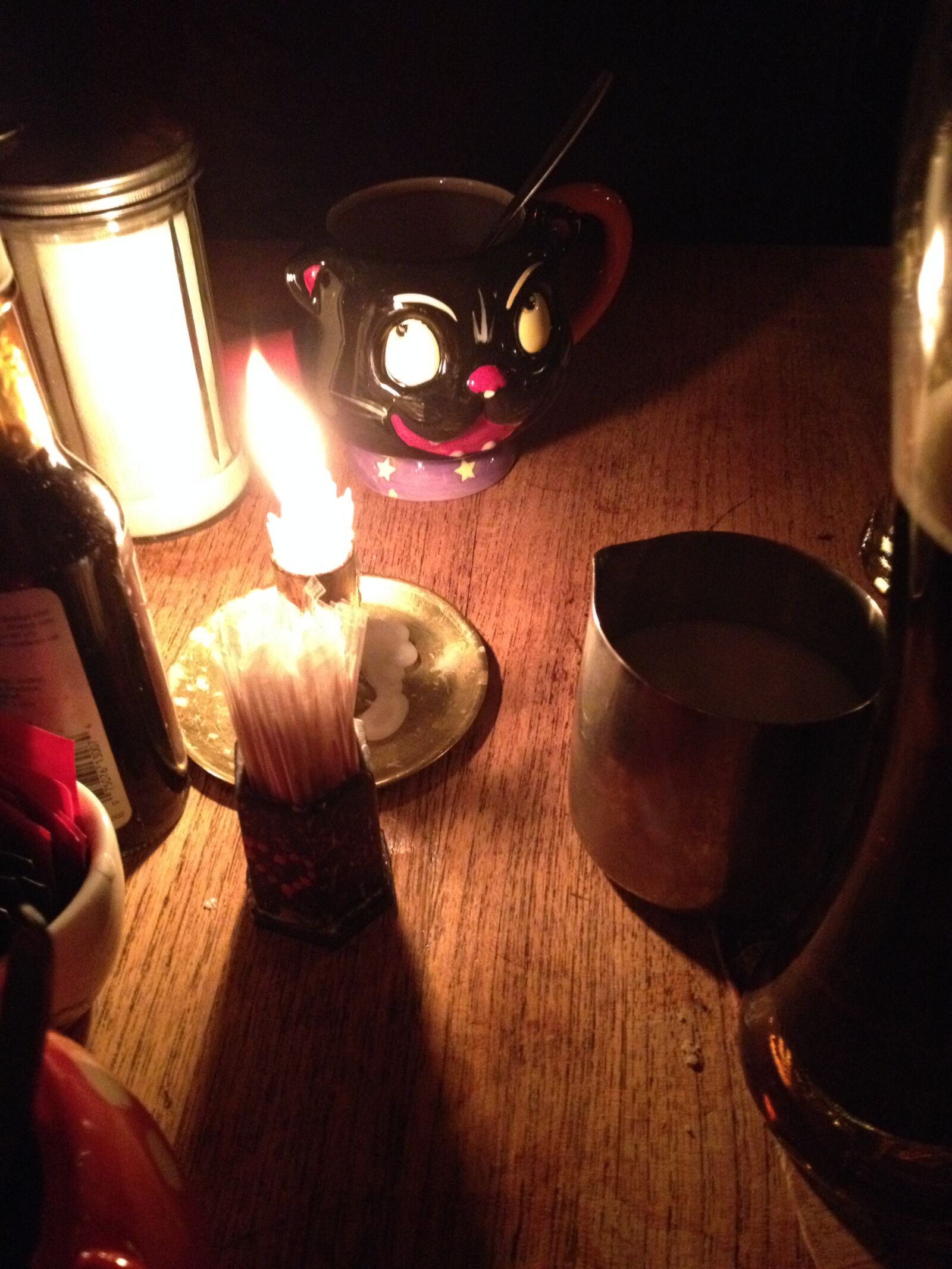 iPhone 4S back camera 4.28mm f/2.4 sample photo. Candlelight, coffe, fika, table photography