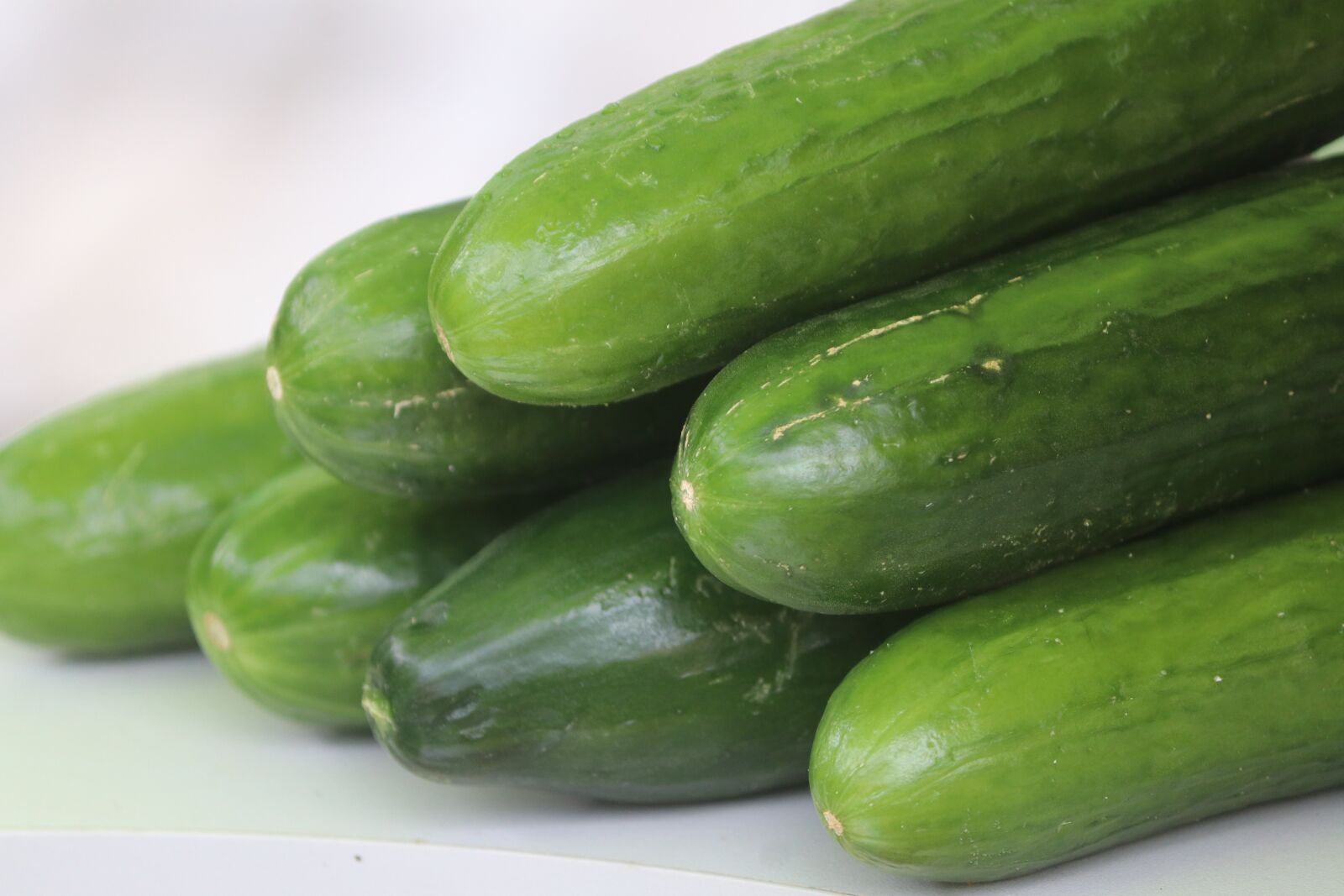 Canon EOS 80D sample photo. Green, cucumber, food photography