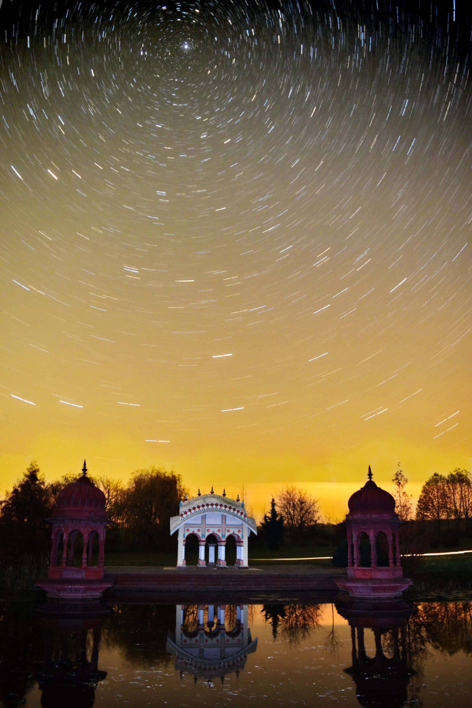 Nikon D5500 sample photo. At night, sanctuary, worship photography